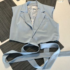 Berschka crop vest with straps